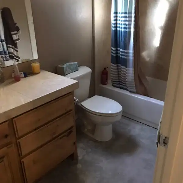 Bathroom Flooring Removal Service